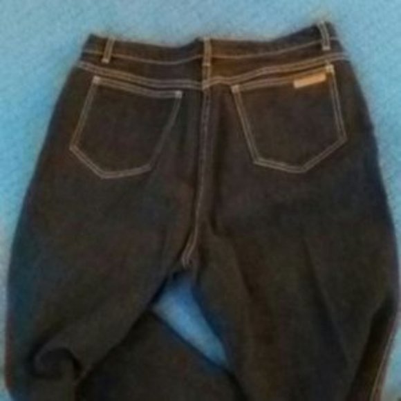 Gloria Vanderbilt by Murjani Vintage black Women’s jeans sz16 - Picture 2 of 8